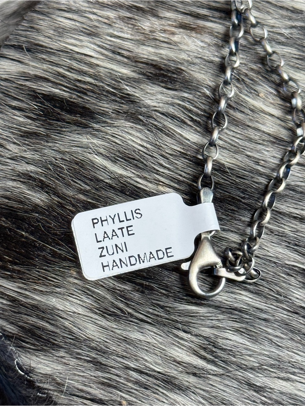 Zuni handmade Phyllis Laate pink conch circle sterling silver necklace - Picture 4 of 4